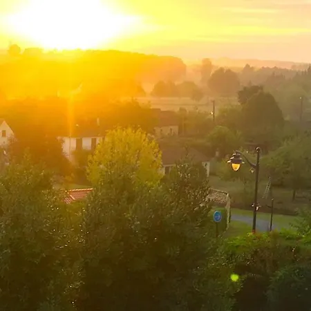 Private In Dordogne Beaumont-en-Perigord